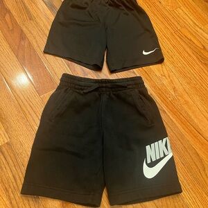 Nike Black Size 5-6 Boys’ Athletic Shorts